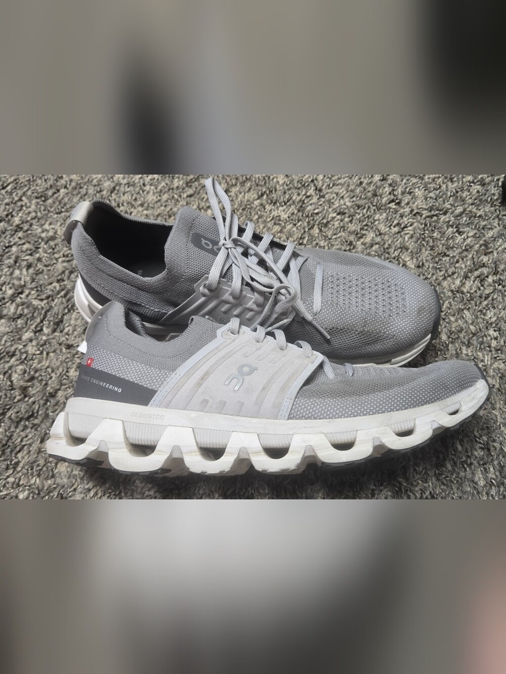 On Running Cloud Men’s Sneakers in Light Gray and White
